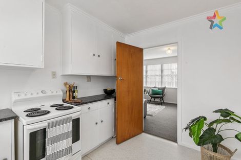 Photo of property in 1/95 Whites Line East, Waiwhetu, Lower Hutt, 5010