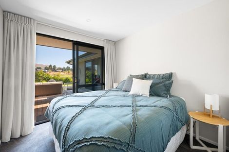 Photo of property in 8 Tahi Street, Albert Town, Wanaka, 9305