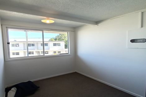 Photo of property in 7/3 Tralee Place, Hillcrest, Hamilton, 3216