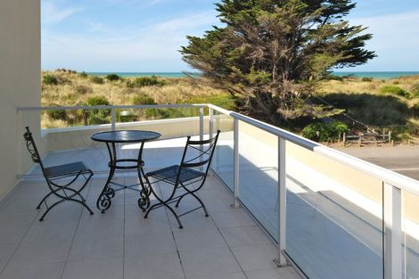 Photo of property in 11/272 Marine Parade, New Brighton, Christchurch, 8061