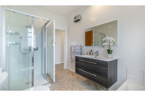 Photo of property in 91 Ashgrove Terrace, Somerfield, Christchurch, 8024