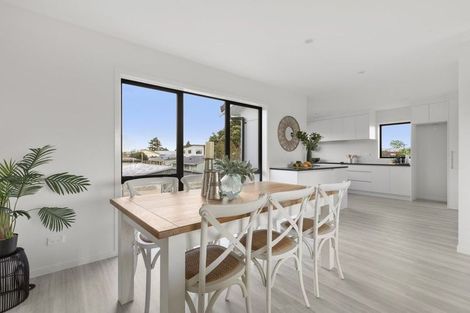 Photo of property in 51a Walmsley Road, Otahuhu, Auckland, 1062