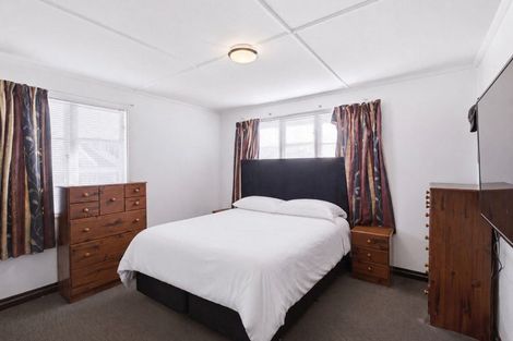 Photo of property in 32 Duigan Street, Gonville, Whanganui, 4501