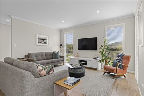 Photo of property in 11 Jarrett Terrace, Leamington, Cambridge, 3432