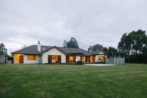 Photo of property in 45 Dobsons Lane, Kelvin Grove, Palmerston North, 4470
