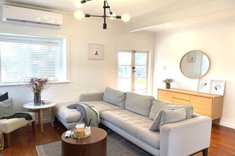 Photo of property in 1/5 Akehurst Avenue, New Lynn, Auckland, 0600