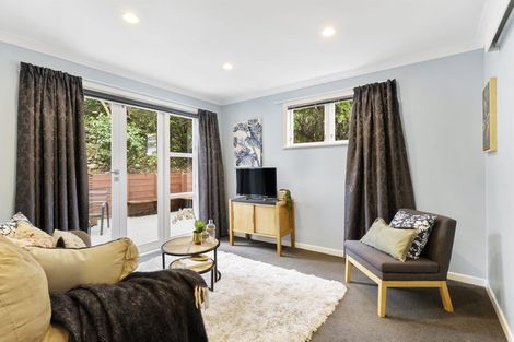 Photo of property in 53 Milne Terrace, Island Bay, Wellington, 6023