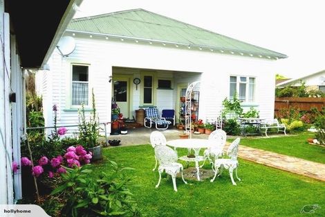 Photo of property in 30 Rhodes Street, Waimate, 7924