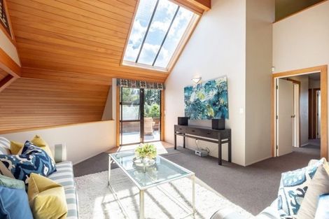 Photo of property in 338 Old North Road, Kumeu, 0892