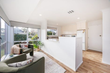 Photo of property in 23 Kentucky Way, Awapuni, Palmerston North, 4412