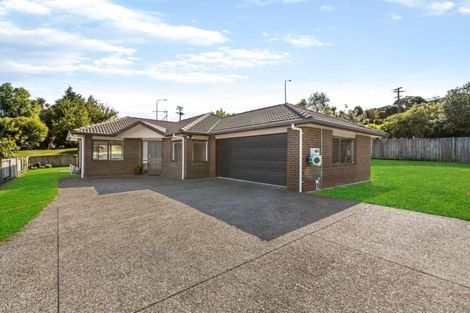 Photo of property in 53 Discovery Avenue, Welcome Bay, Tauranga, 3112