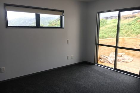 Photo of property in 34b Speargrass Grove, Timberlea, Upper Hutt, 5018