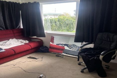 Photo of property in 12 Warrimoo Street, Paraparaumu, 5032