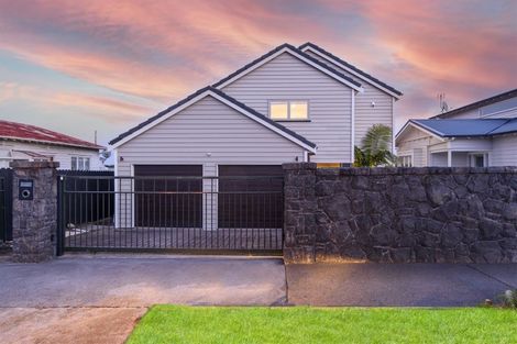 Photo of property in 14a Jasper Avenue, Mount Roskill, Auckland, 1041