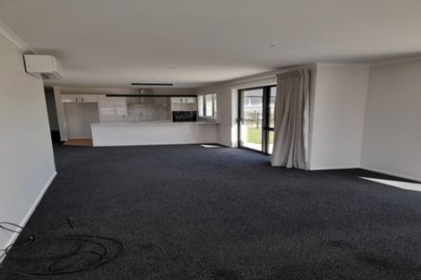 Photo of property in 9 Ratahi Way, Omokoroa, 3114