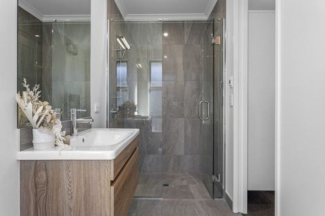 Photo of property in 31 Tara Crescent, Woodend, 7610