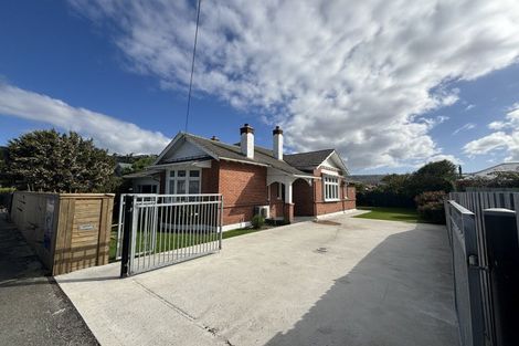 Photo of property in 356 Bay View Road, Saint Clair, Dunedin, 9012