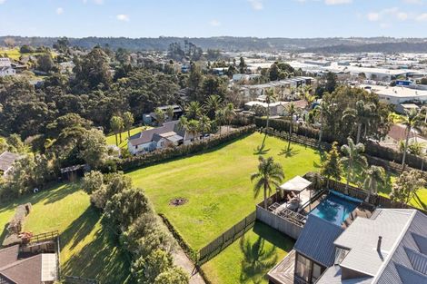 Photo of property in 10 Chester Avenue, Greenhithe, Auckland, 0632
