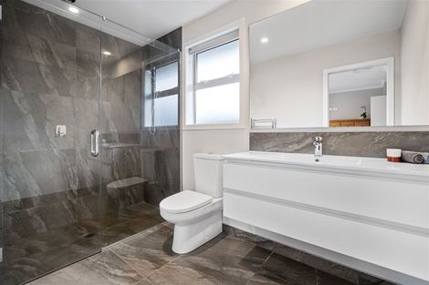 Photo of property in 34 Awatira Drive, Papamoa Beach, Papamoa, 3118