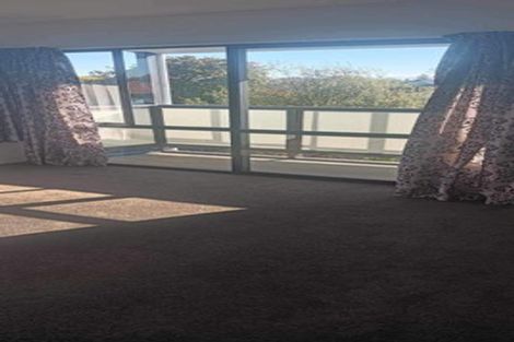 Photo of property in 10 Inca Place, Redwood, Christchurch, 8051