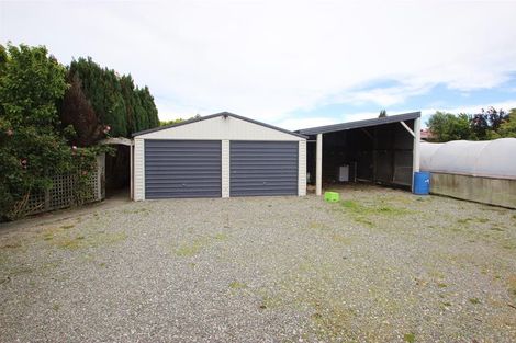 Photo of property in 50 Morton Street, Edendale, 9825