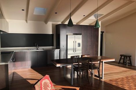 Photo of property in 725 Marine Drive, Eastbourne, Lower Hutt, 5013