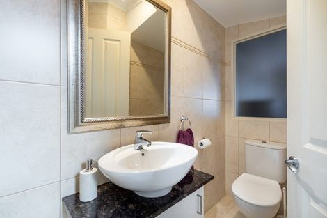 Photo of property in 8a Lupetti Rise, West Harbour, Auckland, 0618