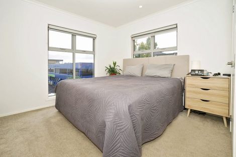 Photo of property in 2/7 Vialou Street, Hamilton Central, Hamilton, 3204