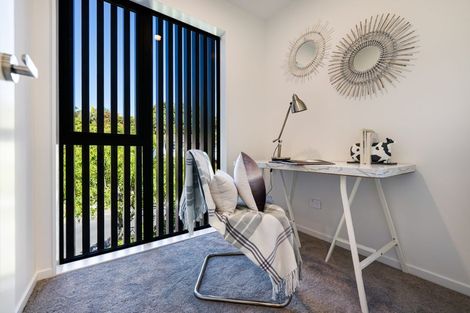 Photo of property in 73d Salamanca Road, Sunnynook, Auckland, 0620