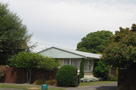 Photo of property in 12 Ketton Place, St Albans, Christchurch, 8052