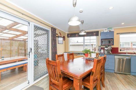 Photo of property in 21 Yvonne Street, Melville, Hamilton, 3206