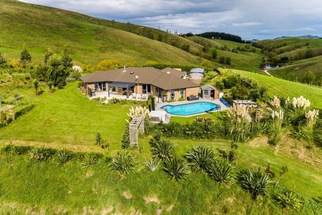 Photo of property in 57 Timoti Road, Waimarama, Havelock North, 4294
