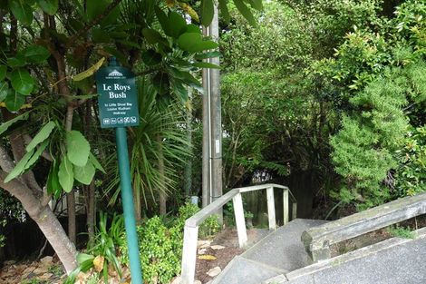 Photo of property in 23 Wilding Avenue, Northcote Point, Auckland, 0627