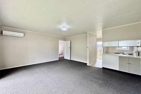 Photo of property in 3/12 Fraser Street, Wainuiomata, Lower Hutt, 5014