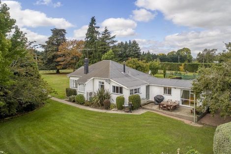 Photo of property in 229 Hacketts Road, Darfield, 7571