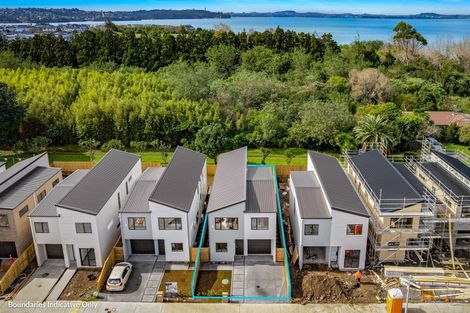 Photo of property in 22 Coast Garden Drive, Hobsonville, Auckland, 0616