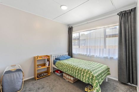 Photo of property in 5 Ihaia Street, Waitara, 4320