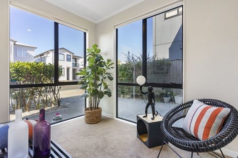 Photo of property in 34 Lockheed Street, Hobsonville, Auckland, 0618