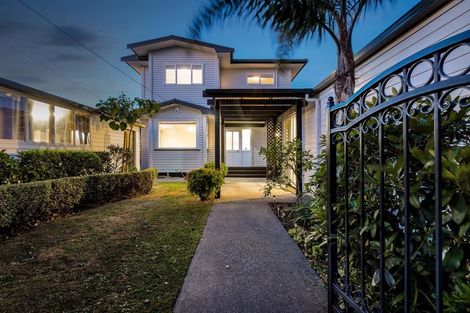 Photo of property in 11 George Street, Lower Vogeltown, New Plymouth, 4310