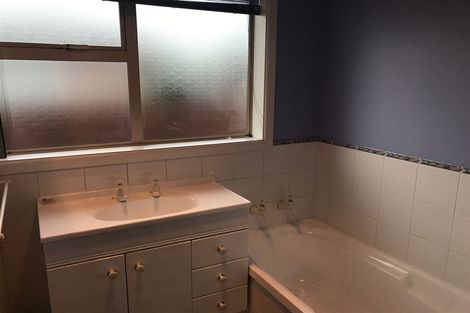 Photo of property in 34 Norrie Street, Redwood, Christchurch, 8051