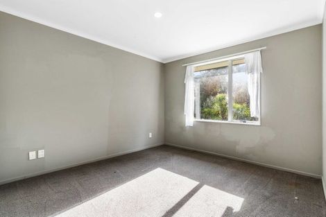 Photo of property in 9 Carillon Place, Massey, Auckland, 0614