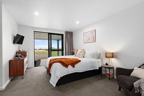 Photo of property in 10 Otuarae Drive, Taieri Beach, Brighton, 9091