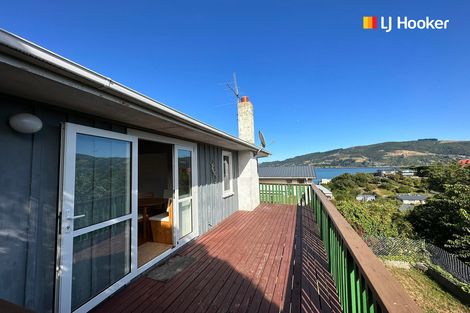 Photo of property in 15 Porterfield Street, Macandrew Bay, Dunedin, 9014