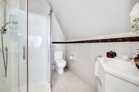 Photo of property in 1/6 Duncansby Road, Stanmore Bay, Whangaparaoa, 0932