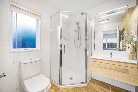 Photo of property in 7 Somerset Place, Stanmore Bay, Whangaparaoa, 0932