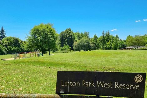 Photo of property in 1 Kamahi Place, Pukehangi, Rotorua, 3015