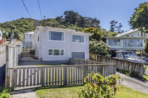 Photo of property in 26 Ribble Street, Island Bay, Wellington, 6023