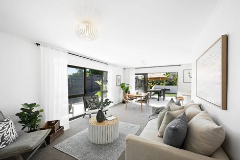 Photo of property in 124a Karewa Parade, Papamoa Beach, Papamoa, 3118