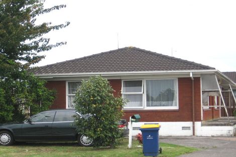Photo of property in 1/134 Te Atatu Road, Te Atatu South, Auckland, 0610