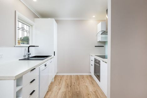 Photo of property in 8 Herbert Street, Waimate, 7924